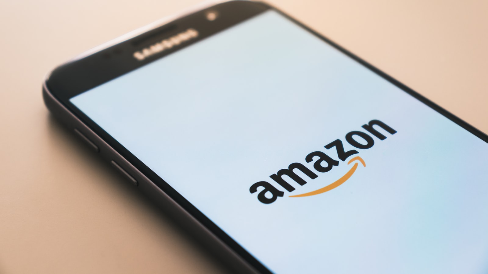 BGH: Verkäufer haftet nicht für Kundenbewertung auf Amazon